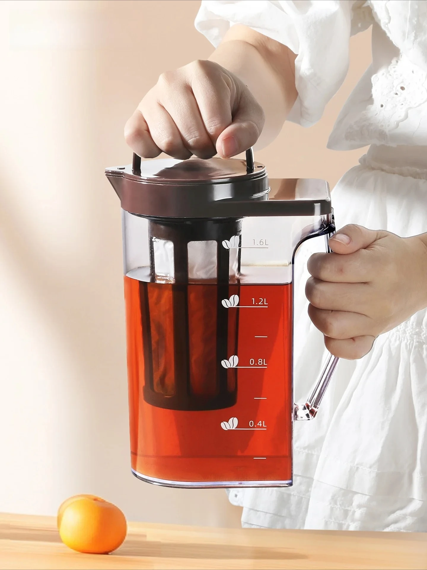 Grote plastic koude-brew koffi - Coffee Equipment Usa recensie en prijs